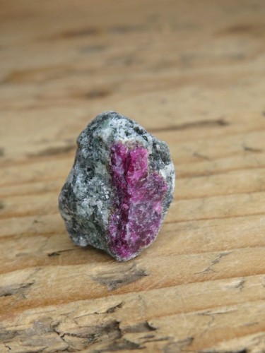 rubin w zoisycie - Tanzania