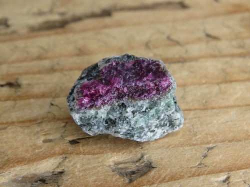 rubin w zoisycie - Tanzania