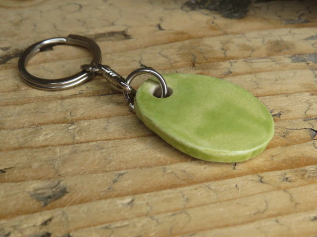 Symbol Bogini Mokosz – brelok - ceramika