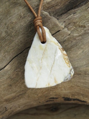 ortoklaz * Polska * ochrona, radość życia, kreatywność * amulet