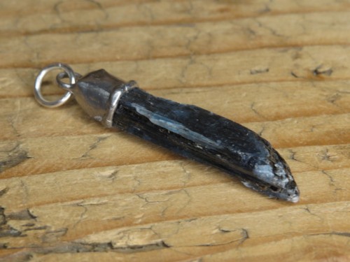 dysten - cjanit wisior * amulet ochronny