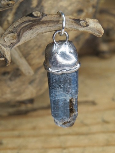 dysten - cjanit wisior * amulet ochronny