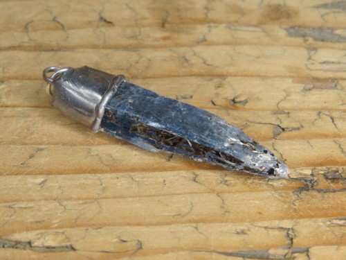 dysten - cjanit wisior * amulet ochronny