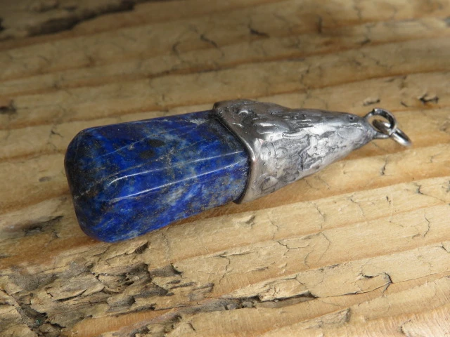lapis lazuli * wisior
