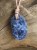 sodalit - kamień twórców i logicznego myślenia - amulet na rzemieniu