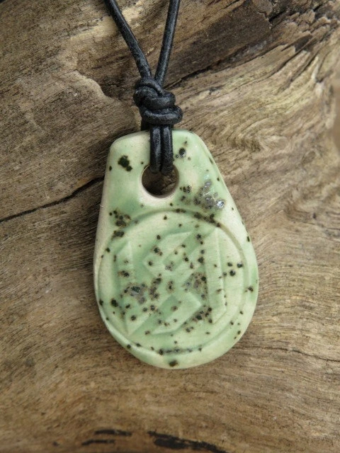 Wisior Strzybóg – słowiański amulet wiatru - ceramika