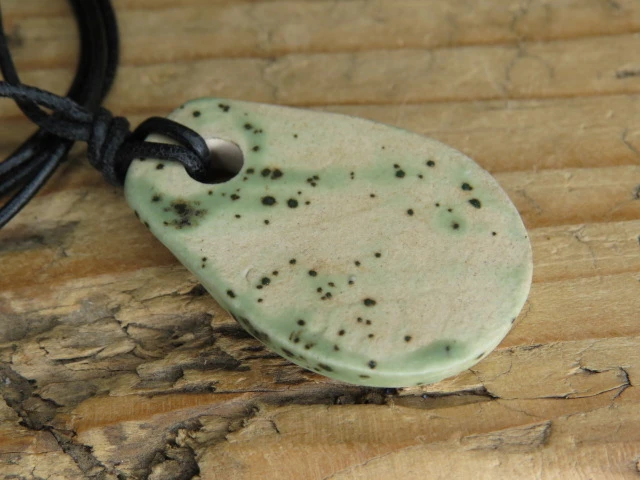 Wisior Strzybóg – słowiański amulet wiatru - ceramika