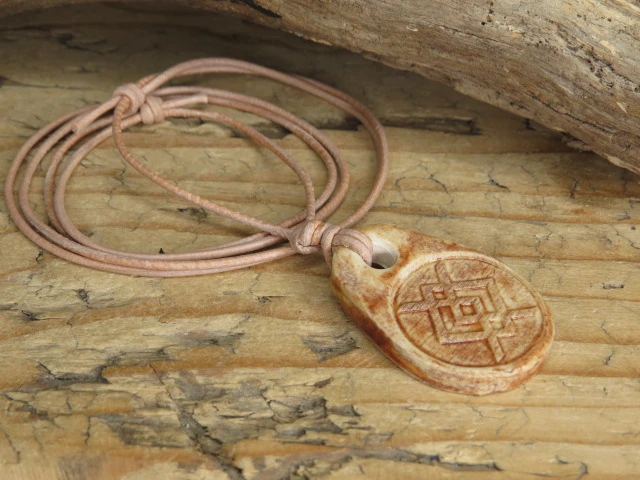 Wisior Kupała – słowiański amulet natury - ceramika
