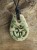 Wisior OM – ceramiczny amulet harmonii