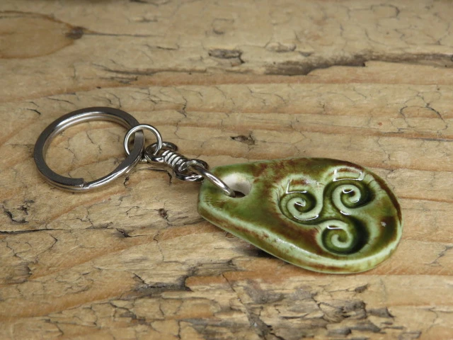 Brelok ceramiczny Triskelion