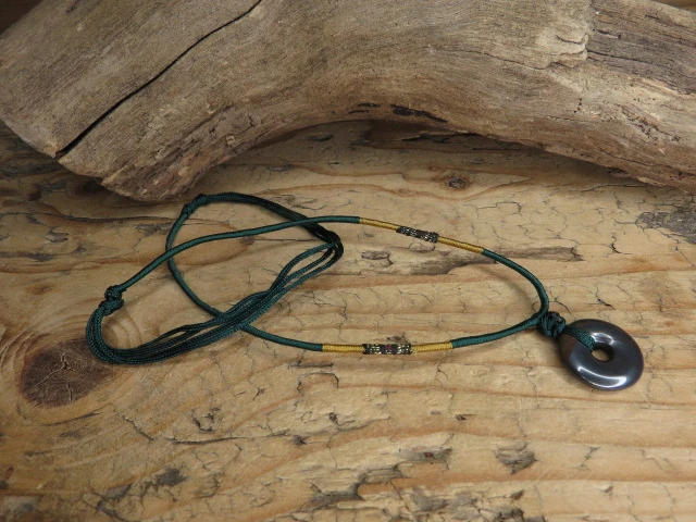 hematyt - amulet ochrona i odwaga - naszyjnik etno