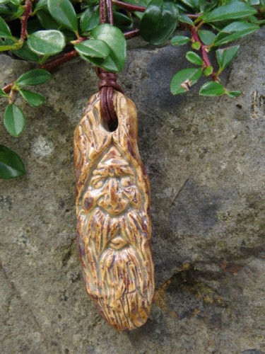 Borowy - ceramiczny wisior – duch leśnych ostępów