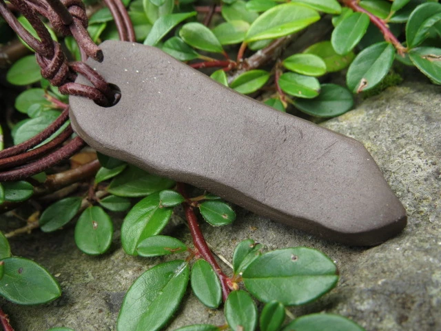 Borowy - ceramiczny wisior – duch leśnych ostępów