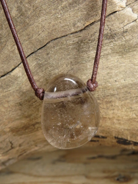 kwarc dymny * czakra podstawy *amulet ochrona i spokój na rzemieniu