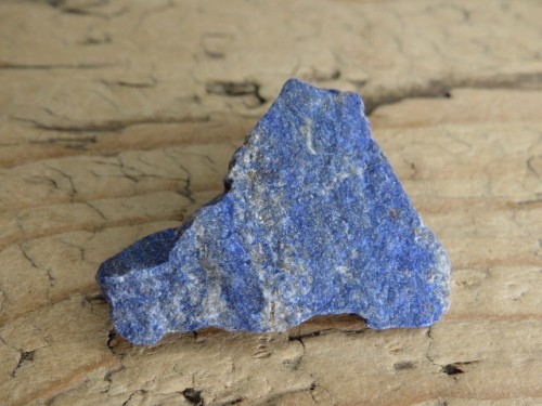 Lapis lazuli hackmannit piryt