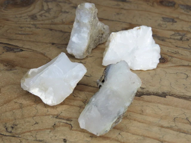 opal biały  Polska