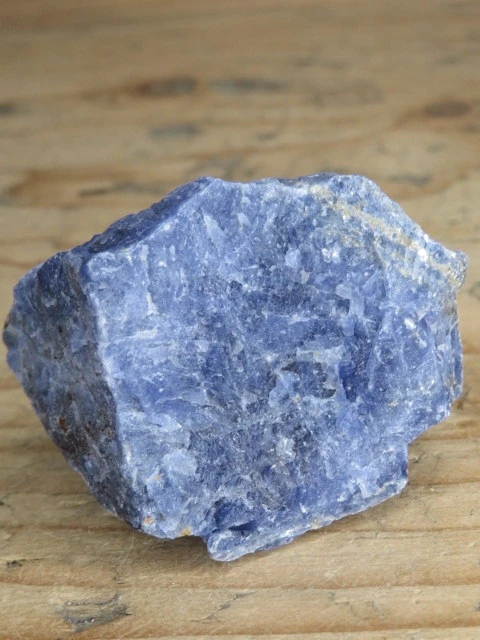 Sodalit – Boliwia – naturalny minerał kolekcjonerski