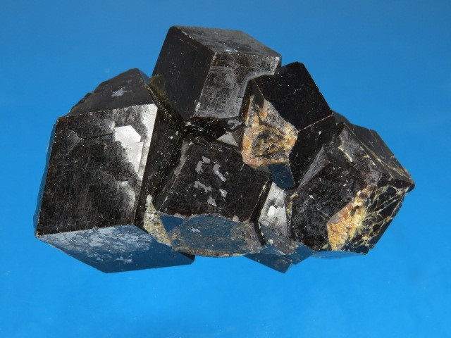 granat andradyt * Mali 