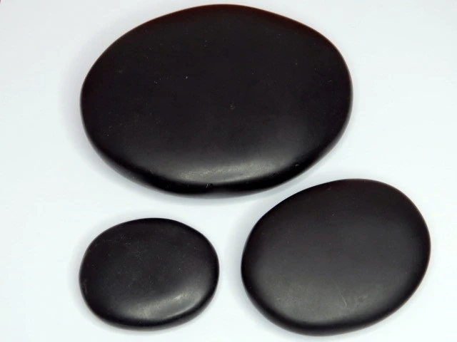 kamień do masażu z bazaltu 