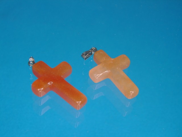 krzyżyk z awenturynu pomarańczowego * wisiorek