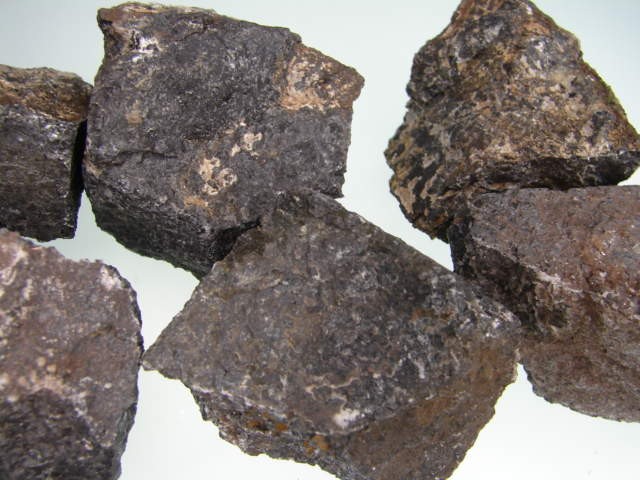 chromit - kamień